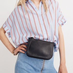 NWOT Simple Pouch Belt Bag